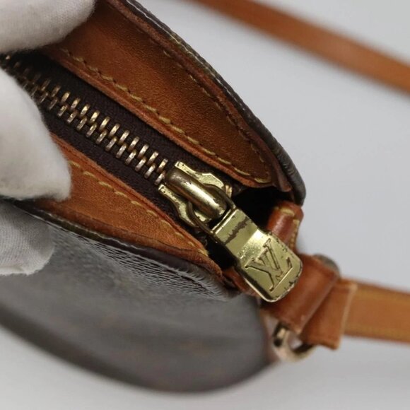 LOUIS VUITTON Monogram Drouot Shoulder Shoulder Bag M51290 LV Auth gh699 - Picture 10 of 16